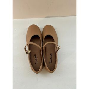 Theatricals Footwear Child Premium Buckle Tap Shoes, Tan, Size 2.5W, Gently used